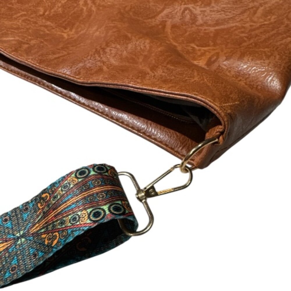 Brown Tote and Wristlet Set with Green Boho Patterned Strap - Picture 3 of 8